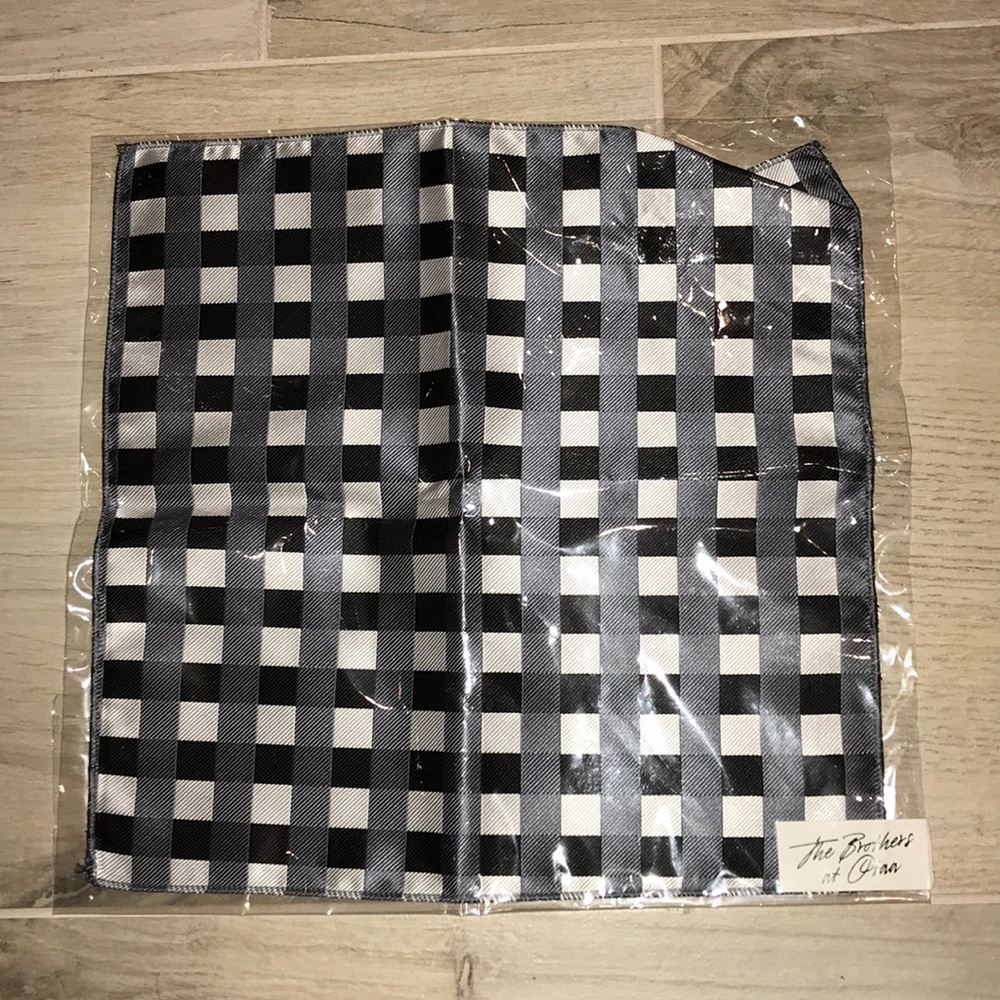 OTAA Men’s Pocket Scarf